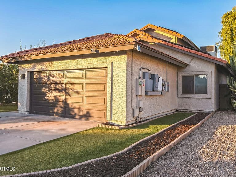 4284 W Park Avenue photo 3