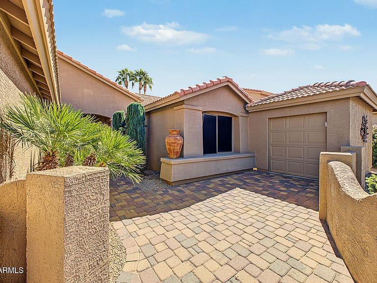 5793 S AMBERWOOD Drive photo 4