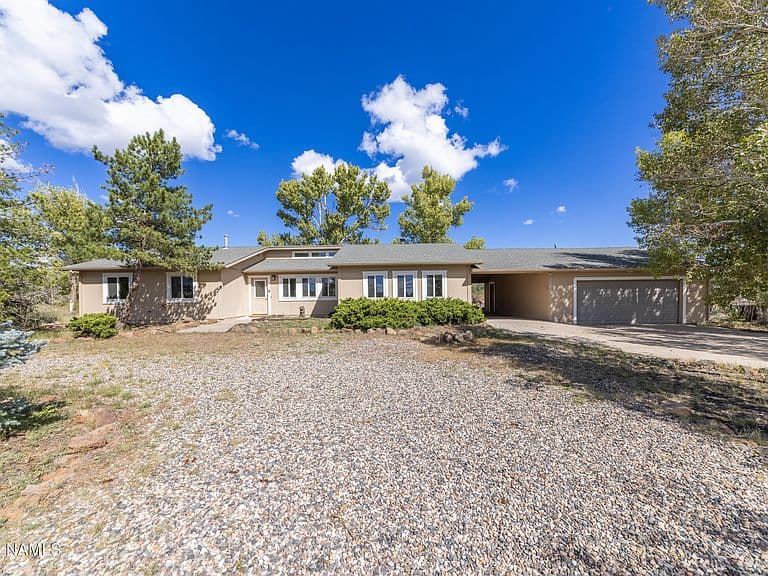 6095 Jerri Lyn Ln photo 1