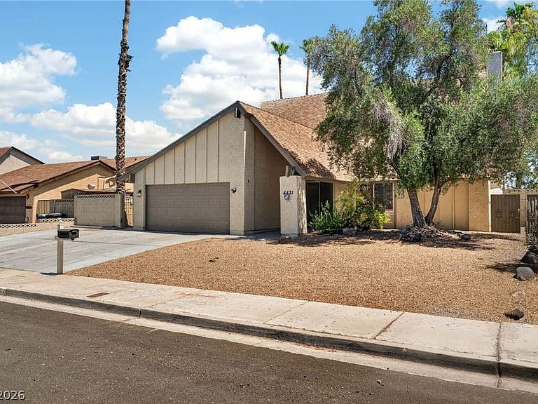 4431 El Campana Way photo 4
