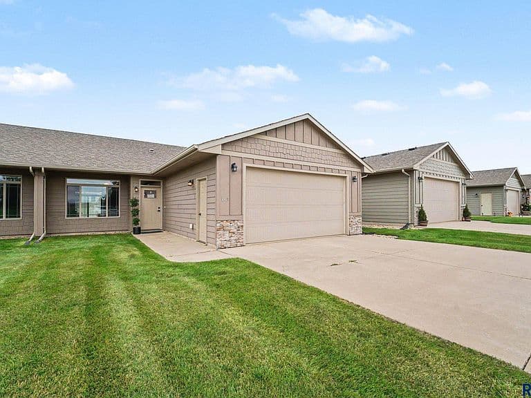 3513 E Bison Trl photo 1