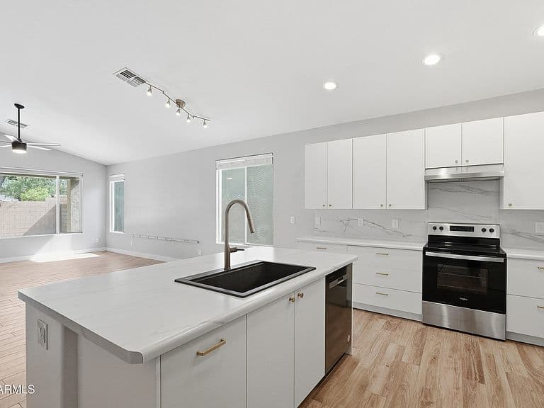 20988 E VIA DEL RANCHO Road photo 5