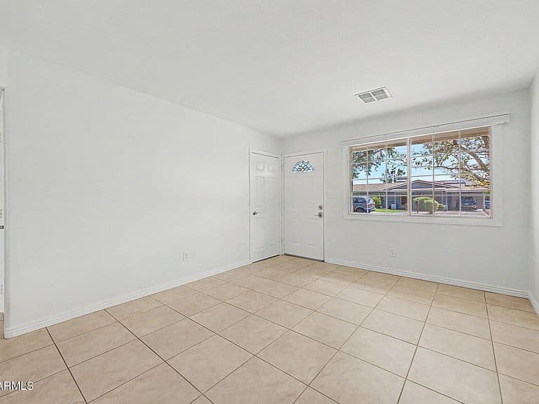 18072 N VILLA RITA Drive photo 5