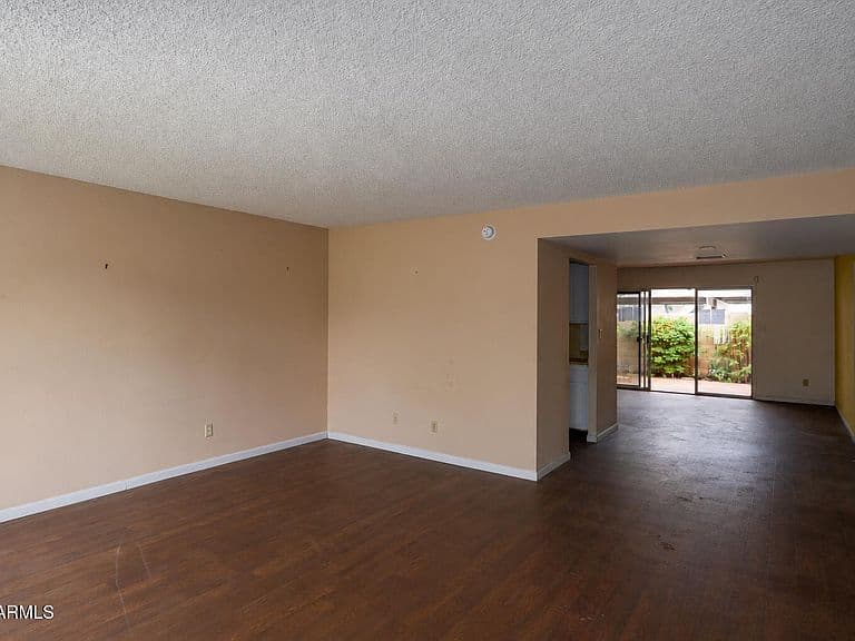 5046 N 82ND Street photo 5