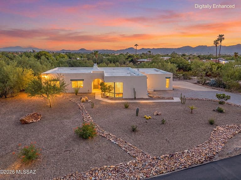 1141 W Sahara Palms Dr photo 2