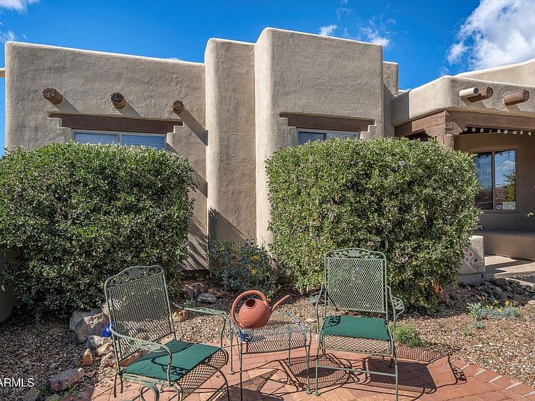 6078 W Ten Star Dr photo 5