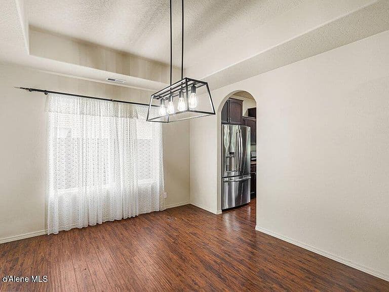 2699 E Thrush Dr photo 4