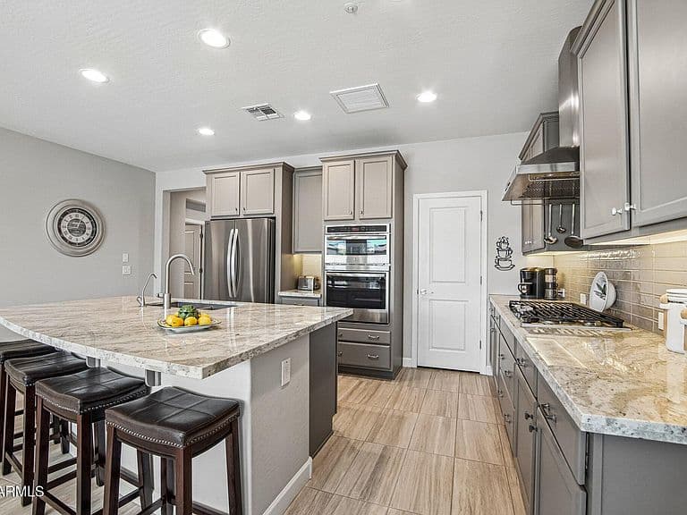 13413 W BLACKSTONE Lane photo 5