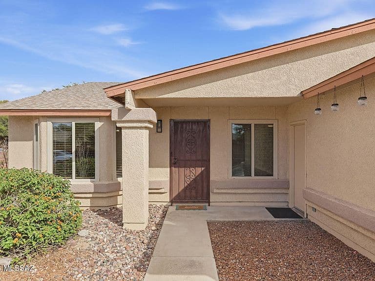 811 S Chimney Canyon Dr photo 3