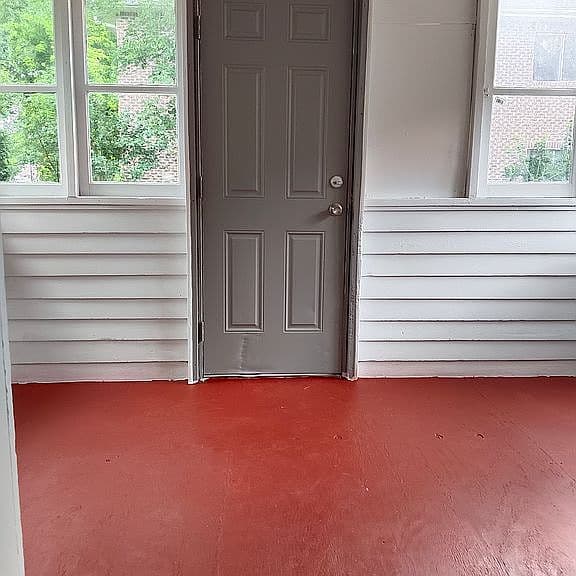 926 6th Ave photo 3