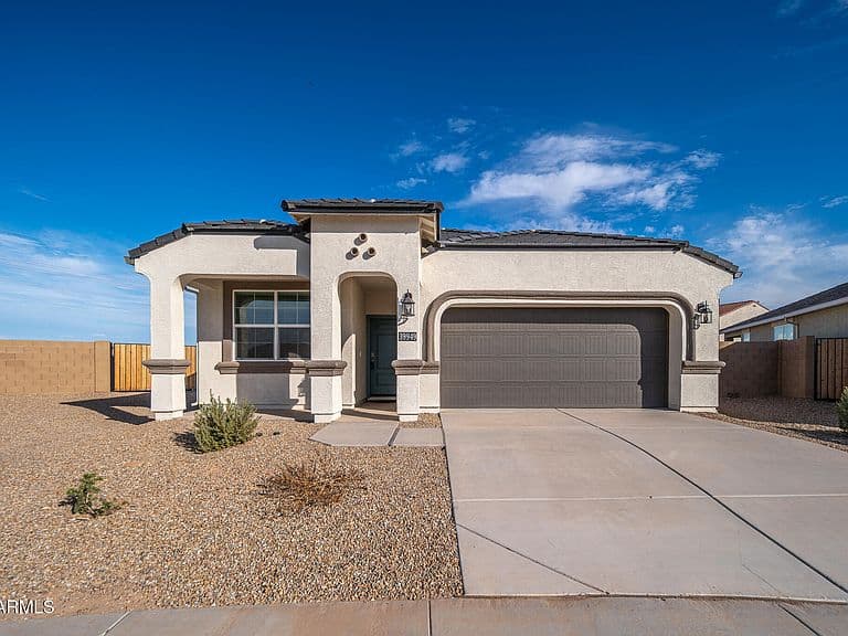 39949 W AGAVE Road photo 2