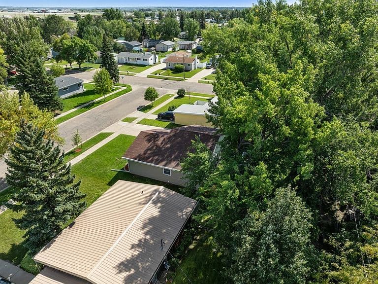 2505 Skyline Dr NW photo 5