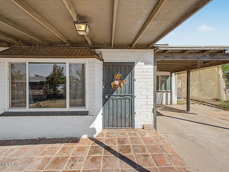 2126 E Hidalgo Vis photo 3