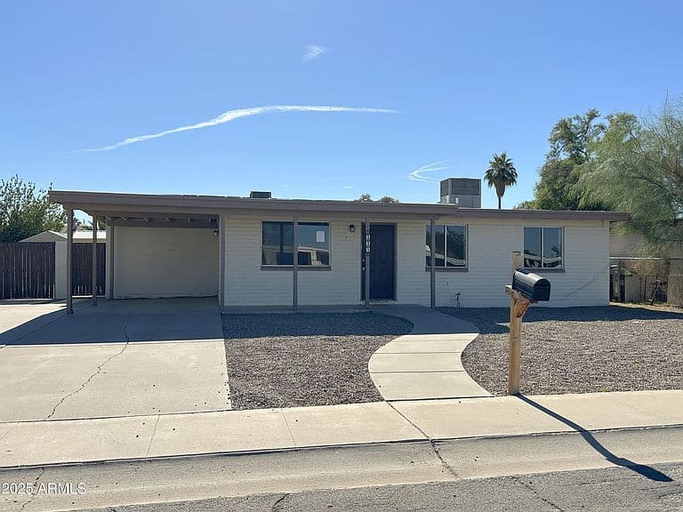 119 E Cholla Street photo 5