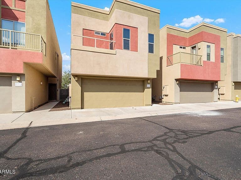 3113 E DANBURY Road #11 photo 1