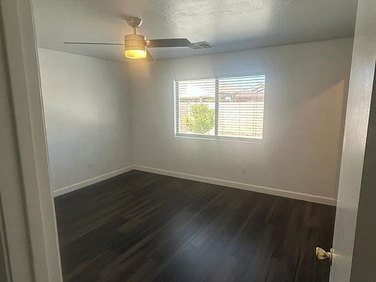 10622 W POMO Street photo 4