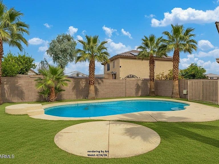 12930 N PALM Street photo 1