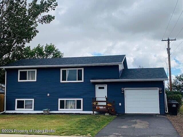 104 6th St SW photo 1