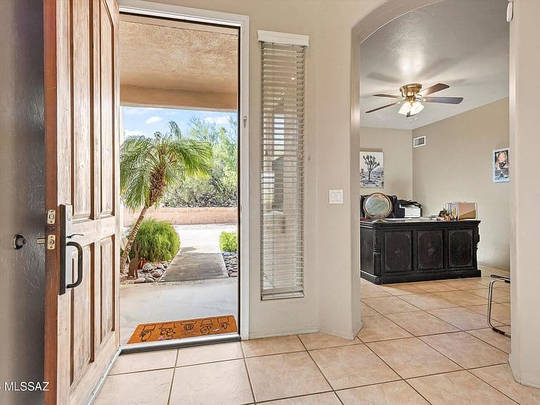 5691 N Placita Deleite photo 4