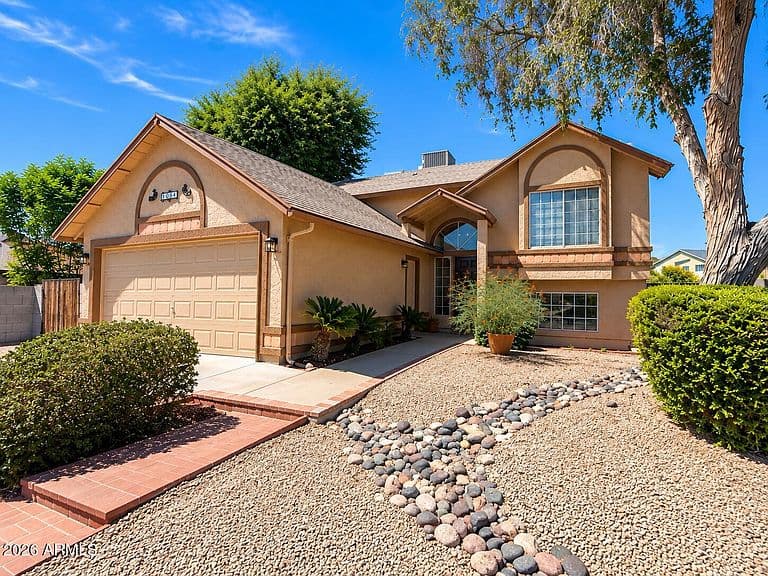 8854 W VIRGINIA Avenue photo 3