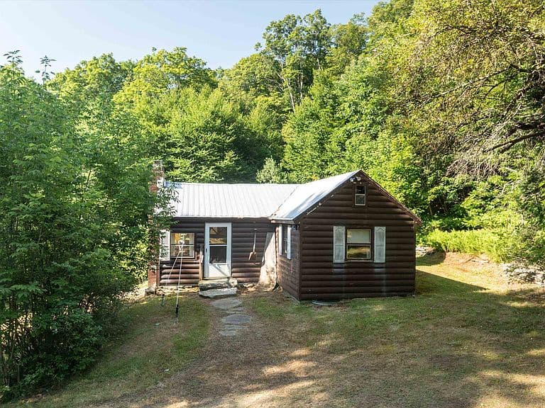 57 Eddy Road photo 1