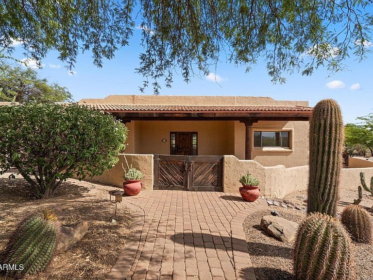 36601 N STARDUST Lane photo 2
