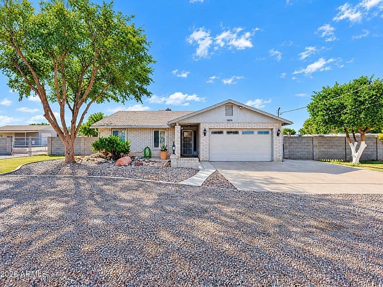 13628 S 156TH Place photo 2
