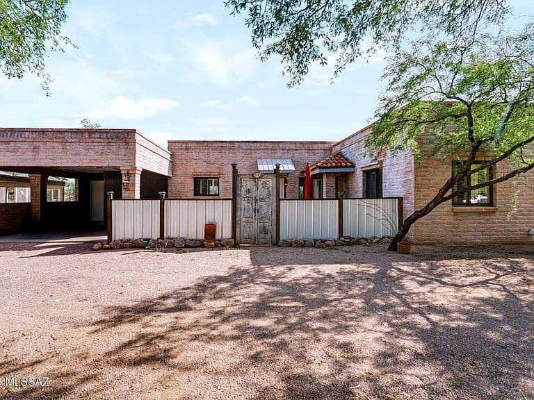 35 Tubac Rd photo 1