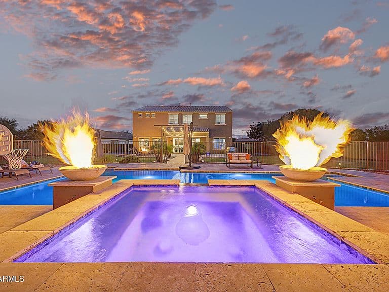 1180 E IBIS Street photo 1
