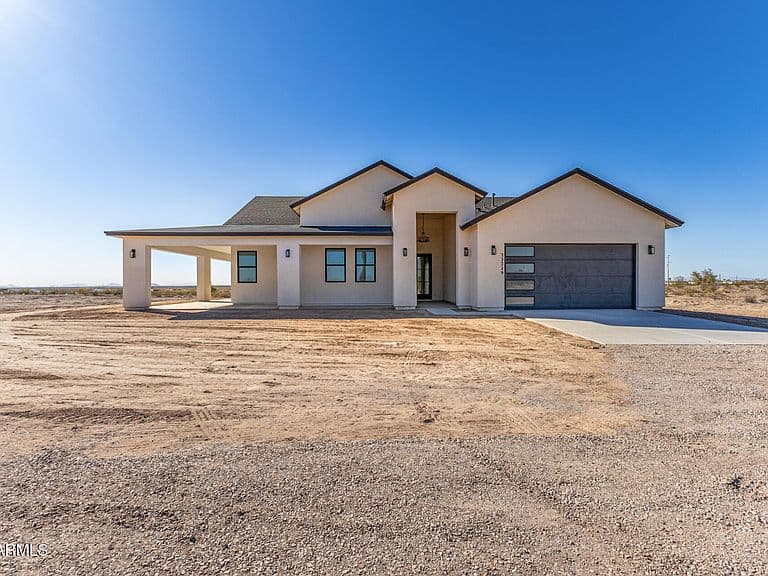 33239 W SUNLAND Avenue photo 2