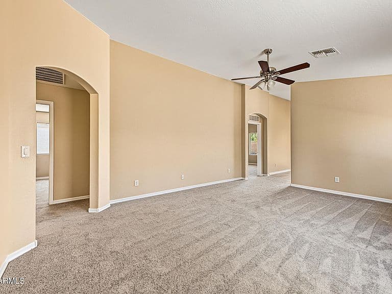 6642 E FLYNN Avenue photo 5