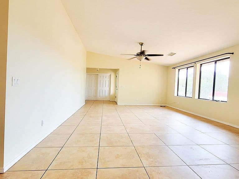 4835 E GERONIMO Road photo 3