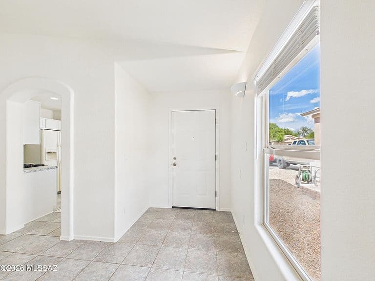 10096 E Desert Valley Pl photo 3
