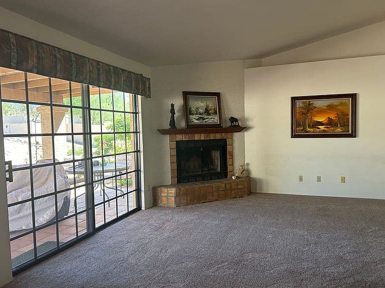 15243 N Delray Dr photo 3