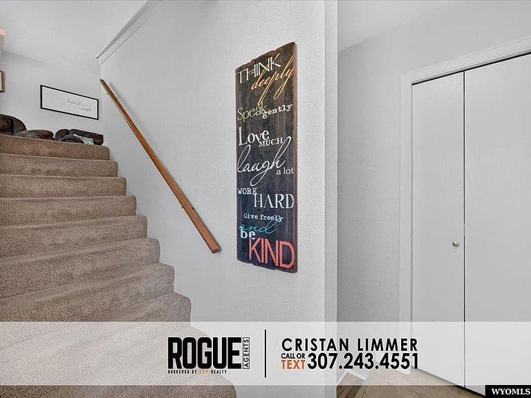 6600 Village Dr photo 4