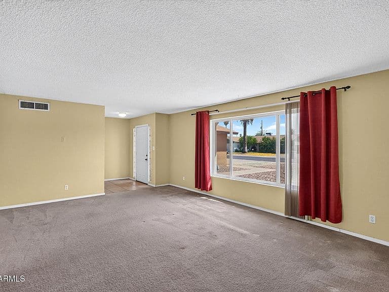 8602 E PECOS Lane photo 5