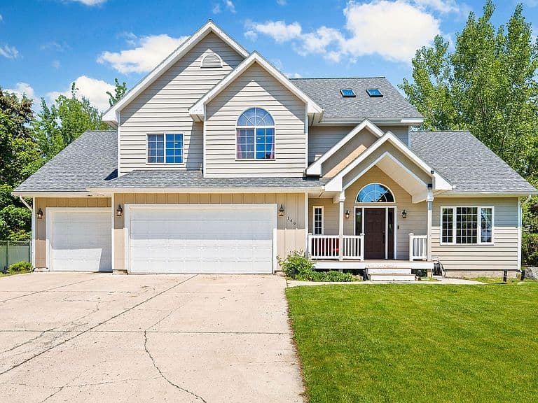 149 River View Dr photo 3