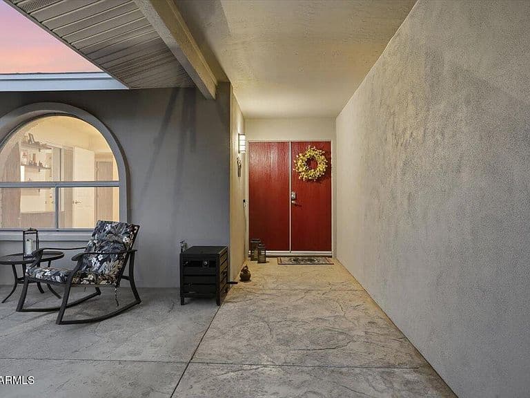 5009 E BLANCHE Drive photo 5