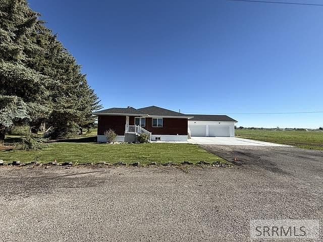 3442 E 2000 N photo 4