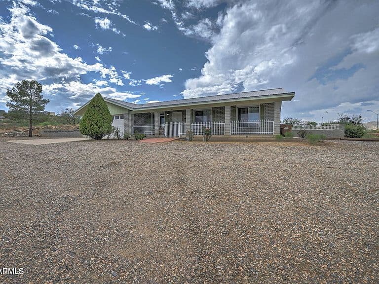 477 W BASELINE Spur photo 3