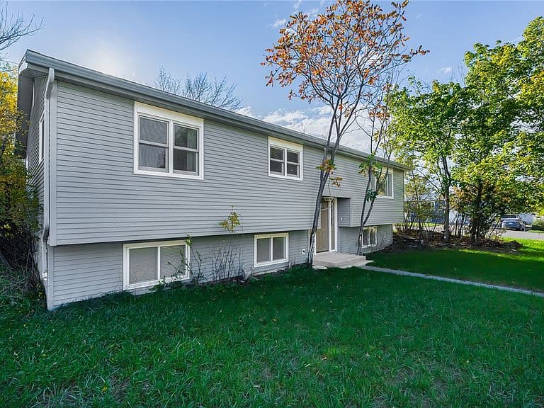 309 Westgate Dr photo 1
