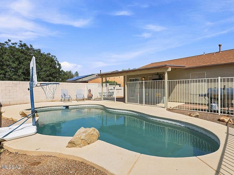 10126 E Rainbow Meadow Dr photo 4