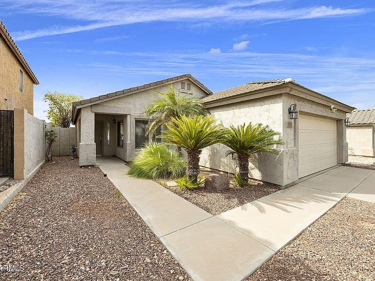 1705 W Muirwood Drive photo 2