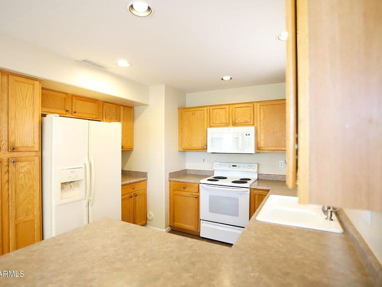 5043 E LUCIA Drive photo 5
