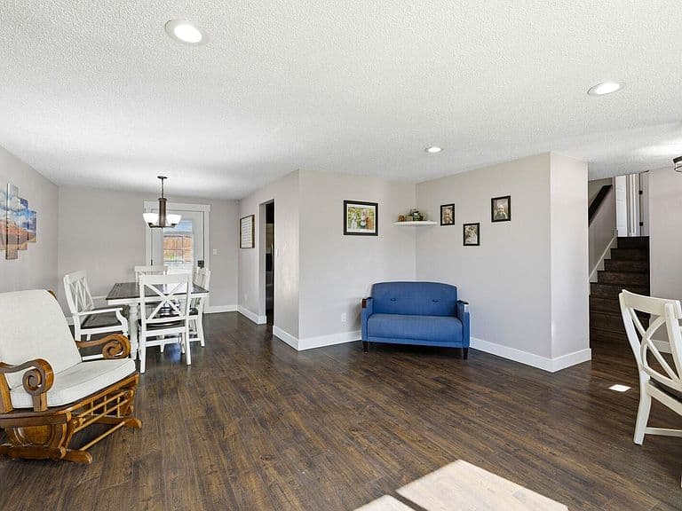 2834 Cherokee Ln photo 5
