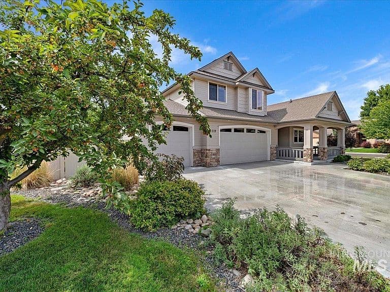 319 S Burgundy Bay Way photo 2