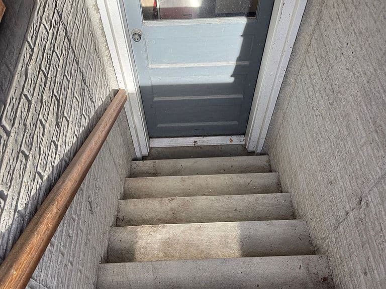 519 S Willson Ave photo 5