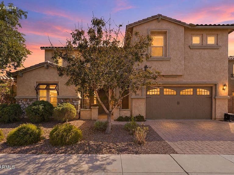 18387 W PARADISE Lane photo 1