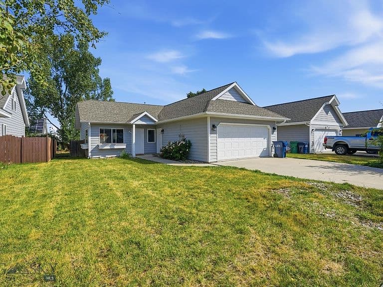 2603 Daffodil St photo 2