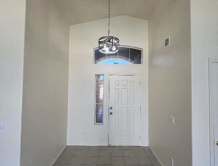 10846 W LOMA Lane photo 4